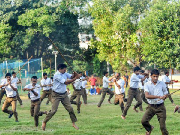 উত্তরের পাশাপাশি দক্ষিণেও বাড়ছে আরএসএস