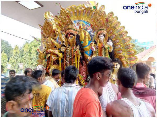 মিষ্টি মুখে উমার কৈলাসযাত্রা