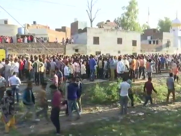 মৃতের সামগ্রী চুরি