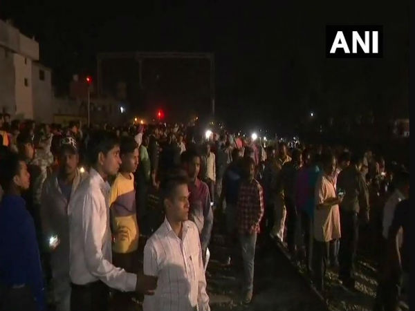 এক ভয়ানক ট্রেন দুর্ঘটনার সাক্ষী হল দেশ এক ভয়ানক ট্রেন দুর্ঘটনার সাক্ষী হল দেশ