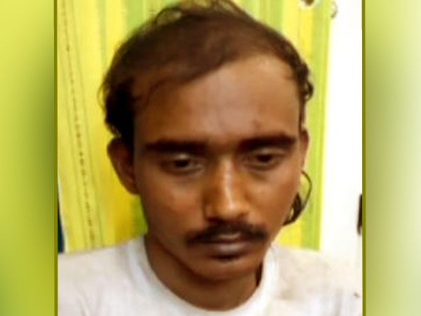 ২০১১-তে প্রথমবার জেলে যায় কর্ণ