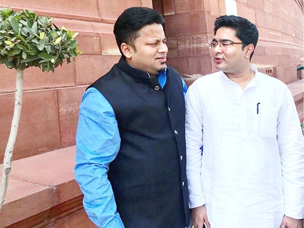অনুশাসন না মেনেই টুইট