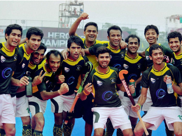 ভিসা সমস্যায় পাক দল
