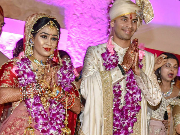 ছয় মাসের পরিণয়ের সমাপ্তি