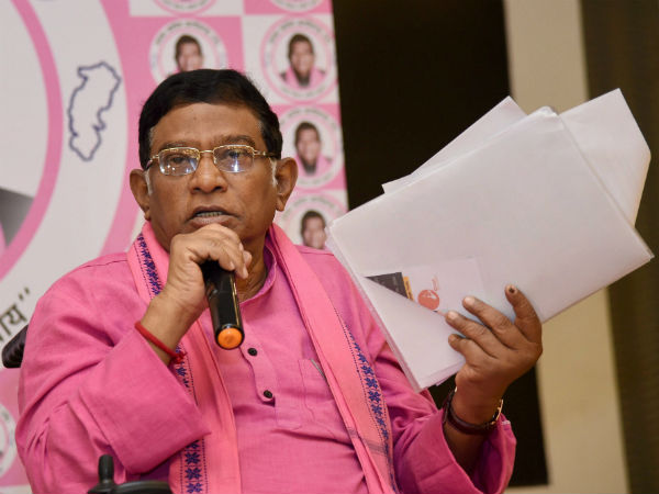 ছত্তিশগড়ের কুমারস্বামী কি হয়ে উঠবেন অজিত যোগী! চলছে জল্পনা ছত্তিশগড়ের কুমারস্বামী কি হয়ে উঠবেন অজিত যোগী! চলছে জল্পনা