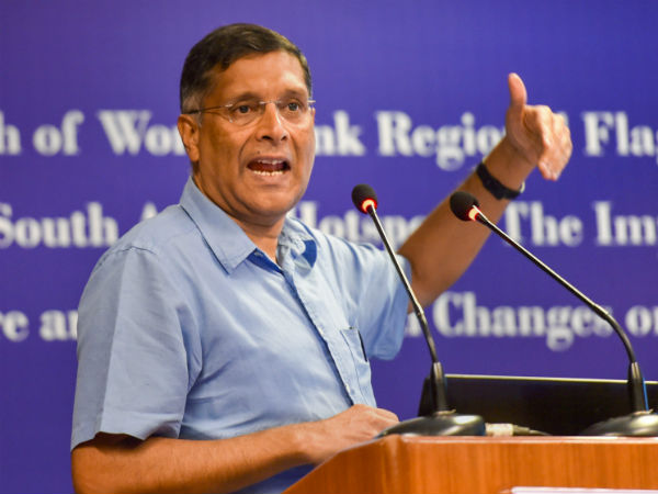 নোট বাতিল বড় বিপর্যয়, তোপ খোদ মোদী সরকারকে প্রাক্তন আমলা অরবিন্দের নোট বাতিল বড় বিপর্যয়, তোপ খোদ মোদী সরকারকে প্রাক্তন আমলা অরবিন্দের