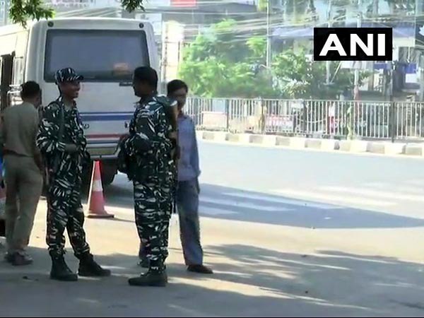 যুদ্ধ এবার তৃণমূল-বিজেপির! বনধের অসমে খোঁজ আলফা-যোগের যুদ্ধ এবার তৃণমূল-বিজেপির! বনধের অসমে খোঁজ আলফা-যোগের
