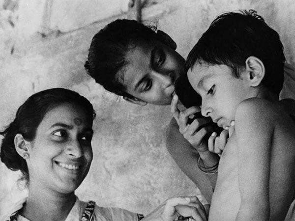 বাংলা চলচ্চিত্রের ১০০ বছরপূর্তি উদযাপন!কলকাতা চলচ্চিত্র উৎসবে থাকছে বিশেষ চমক বাংলা চলচ্চিত্রের ১০০ বছরপূর্তি উদযাপন!কলকাতা চলচ্চিত্র উৎসবে থাকছে বিশেষ চমক