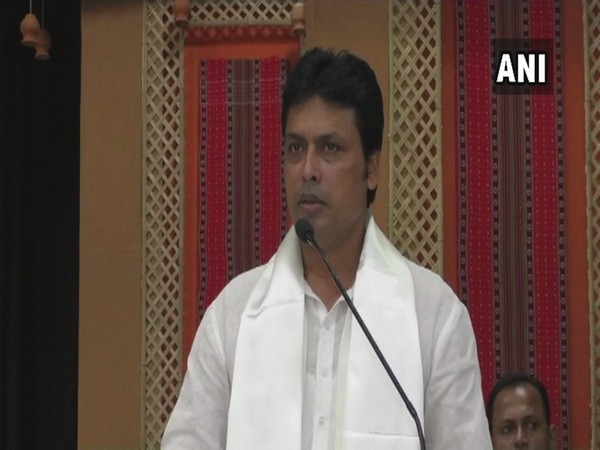 রাজ্যকে নতুন রূপে প্রকাশ! ভাইফোঁটায় প্রতিজ্ঞাবদ্ধ মুখ্যমন্ত্রী রাজ্যকে নতুন রূপে প্রকাশ! ভাইফোঁটায় প্রতিজ্ঞাবদ্ধ মুখ্যমন্ত্রী
