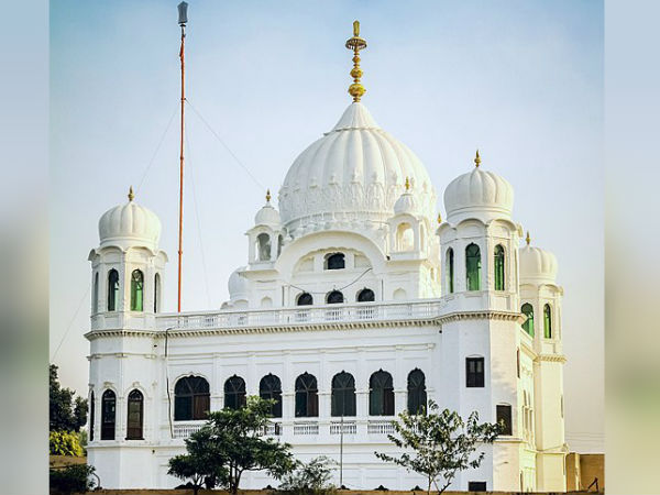 কর্তারপুরে সীমান্ত করিডোরে সবুজ সঙ্কেত কেন্দ্রের, রাজি পাকিস্তানও কর্তারপুরে সীমান্ত করিডোরে সবুজ সঙ্কেত কেন্দ্রের, রাজি পাকিস্তানও