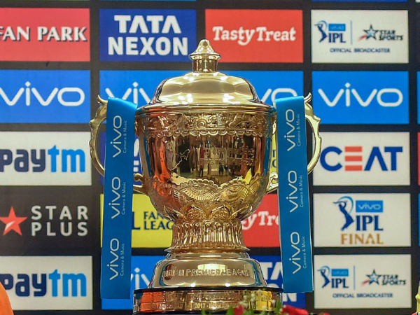কোন কোন মাঠে খেলা