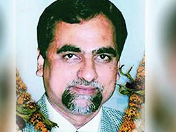 বিচারপতি লোয়ার মৃত্যু মামলা না শুনতে চেয়ে পিছোলেন ৩ বিচারপতি বিচারপতি লোয়ার মৃত্যু মামলা না শুনতে চেয়ে পিছোলেন ৩ বিচারপতি