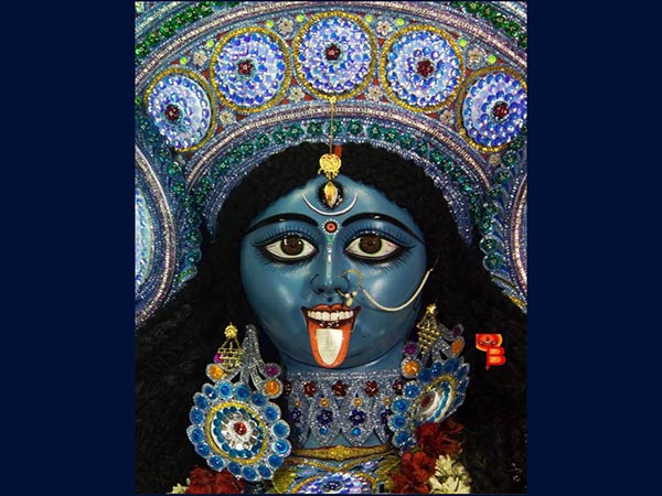 কালীর দুই রূপ