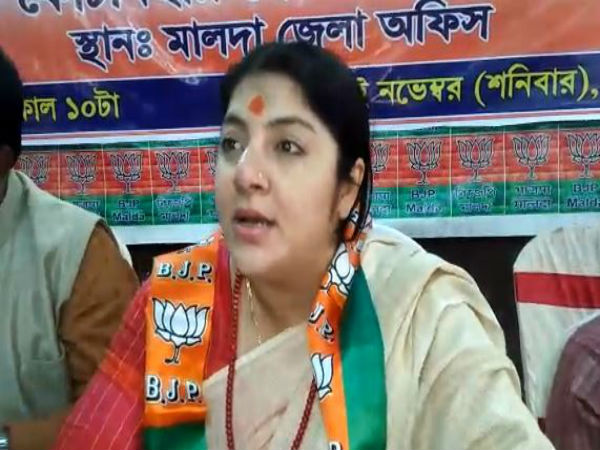 রথযাত্রায় বাধা দিলে চরম পরিণতি! লকেটের হুমকির জেরে পাল্টা প্রতিক্রিয়া মমতার দলেরও, দেখুন ভিডিও রথযাত্রায় বাধা দিলে চরম পরিণতি! লকেটের হুমকির জেরে পাল্টা প্রতিক্রিয়া মমতার দলেরও, দেখুন ভিডিও