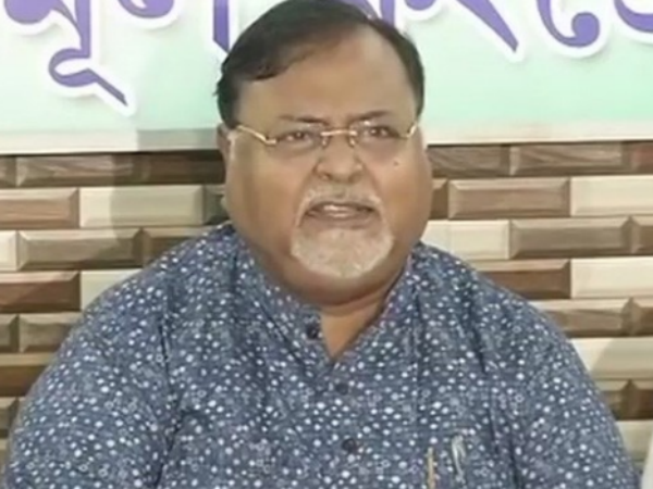 বিজেপিকে নিশানা