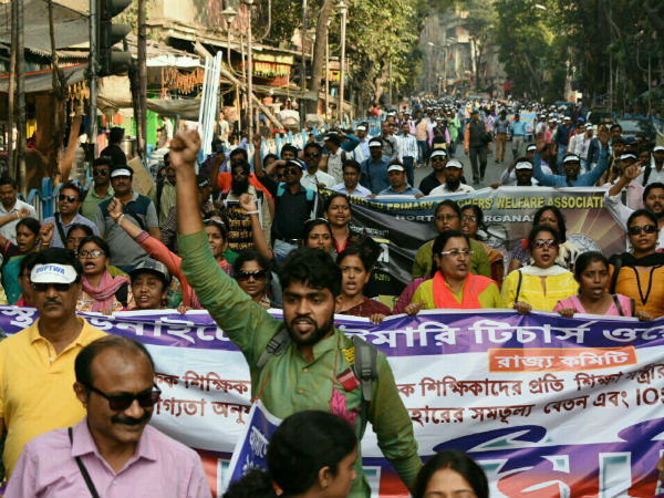রাজ্যপালকে ডেপুটেশনে দিনেই আন্দোলনের রূপরেখা