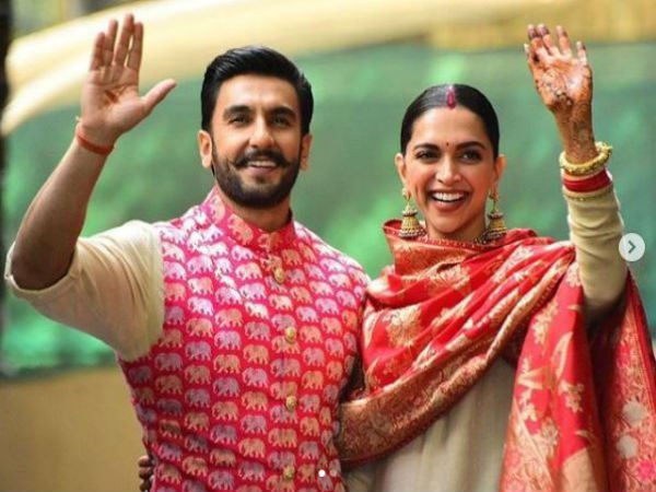 ঘরে ফিরলেন দীপবীর