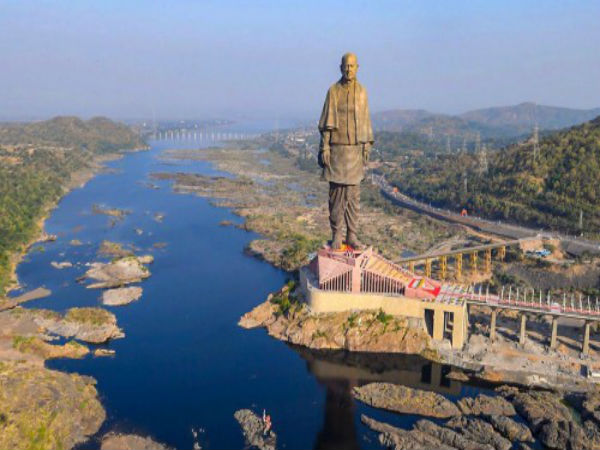 বিশ্বের দরবারে স্ট্যাচু অফ ইউনিটি নিয়ে সমালোচনা! হুমকি মোদী সরকারকে বিশ্বের দরবারে স্ট্যাচু অফ ইউনিটি নিয়ে সমালোচনা! হুমকি মোদী সরকারকে