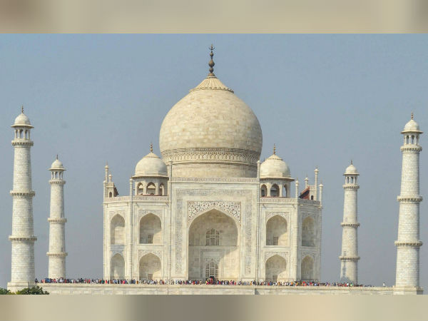 এবার কি আগ্রার নাম পাল্টানো হবে! যোগীর মন্ত্রীর চিঠি ঘিরে চাঞ্চল্য এবার কি আগ্রার নাম পাল্টানো হবে! যোগীর মন্ত্রীর চিঠি ঘিরে চাঞ্চল্য