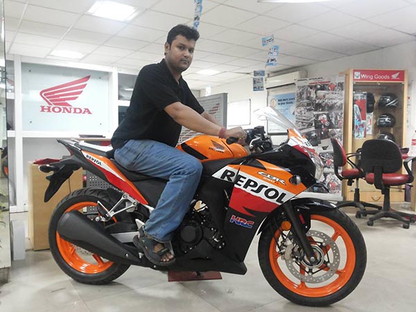 সোশাল মিডিয়া থেকে উধাও তথ্য