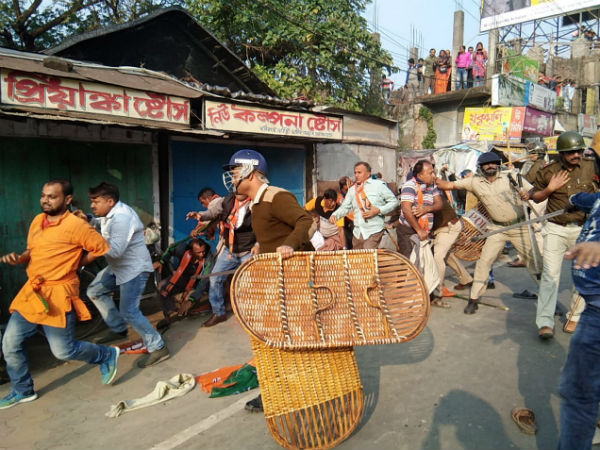 নেতৃত্বে দিলীপ ঘোষ