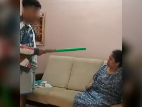 সোশ্যাল মিডিয়ায় ভাইরাল ছবি