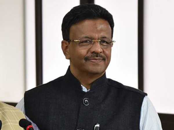 মুখ্যমন্ত্রীর স্বপ্নপূরণের লক্ষ্যে কাজ