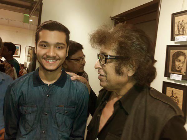 চিত্রপ্রদর্শনী ও শ্রুতিনাট্যের অনন্য মেলবন্ধন নিয়ে হাজির শব্দকল্প, কোথায় চলছে এমন উৎসব চিত্রপ্রদর্শনী ও শ্রুতিনাট্যের অনন্য মেলবন্ধন নিয়ে হাজির শব্দকল্প, কোথায় চলছে এমন উৎসব