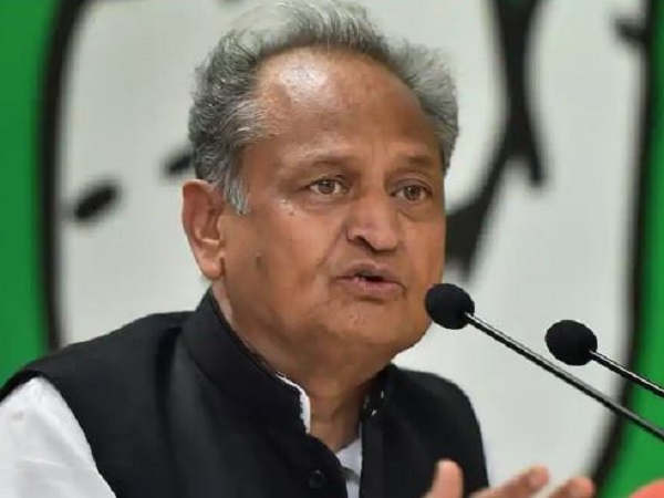 পরিবার