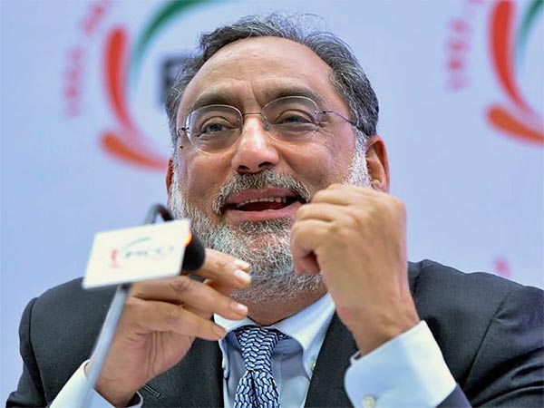 পিডিপি ছাড়লেন কাশ্মীরের প্রাক্তন অর্থমন্ত্রী পিডিপি ছাড়লেন কাশ্মীরের প্রাক্তন অর্থমন্ত্রী
