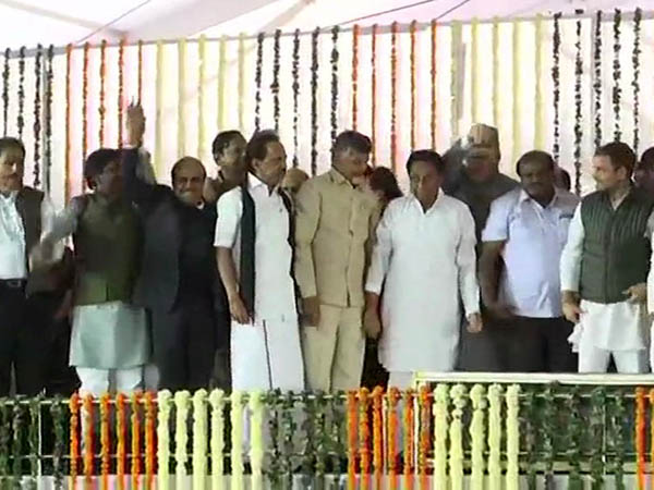 মহাজোটের বৈঠকেও গরহাজির ছিল সপা-বসপা