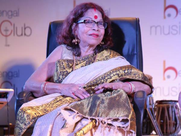 গুরুতর অসুস্থ সঙ্গীতশিল্পী নির্মলা মিশ্র , হাসতাপালে দেখতে গেলেন মেয়র ফিরহাদ গুরুতর অসুস্থ সঙ্গীতশিল্পী নির্মলা মিশ্র , হাসতাপালে দেখতে গেলেন মেয়র ফিরহাদ