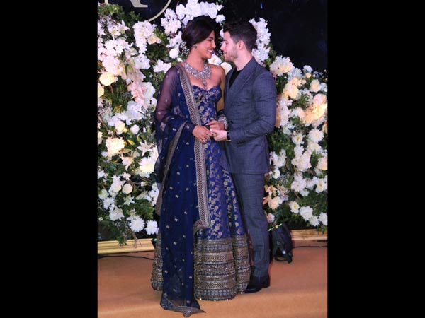 নিকের সঙ্গে পিগি চোপস