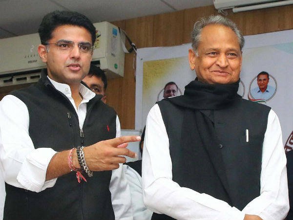 রাজস্থানের ৩ ডজন কংগ্রেস বিধায়কের সঙ্গে সাক্ষাৎ বিজেপির!