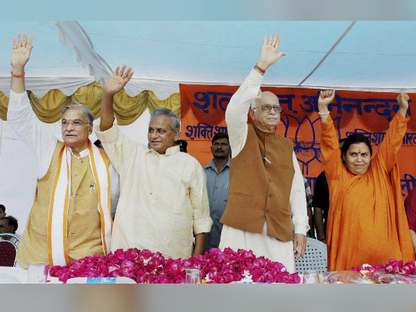 লোকসভা ভোটে লড়বেন না, সুষমার পর ঘোষণা আর এক কেন্দ্রীয় মন্ত্রীর লোকসভা ভোটে লড়বেন না, সুষমার পর ঘোষণা আর এক কেন্দ্রীয় মন্ত্রীর