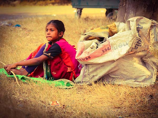 বাড়ছে স্কুল ছুট