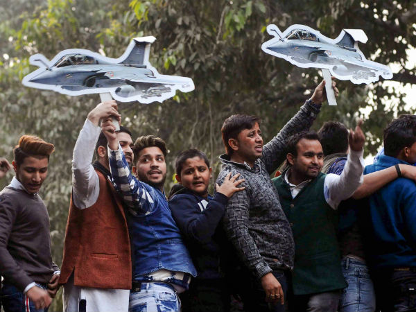 অফিসারদের আপত্তি