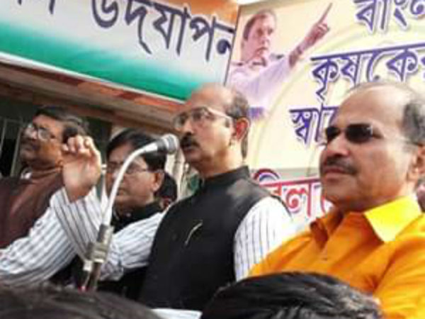 ভিত ভাঙছে, অট্টালিকা ধুলিসাৎ হবে
