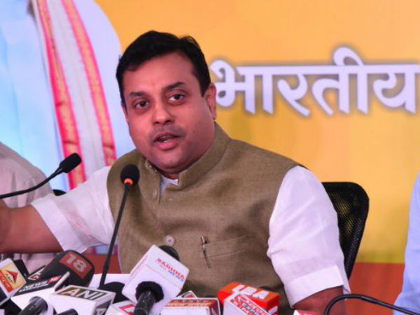 'তালিবানি মমতা' বলে তোপ সম্বিৎ-এর