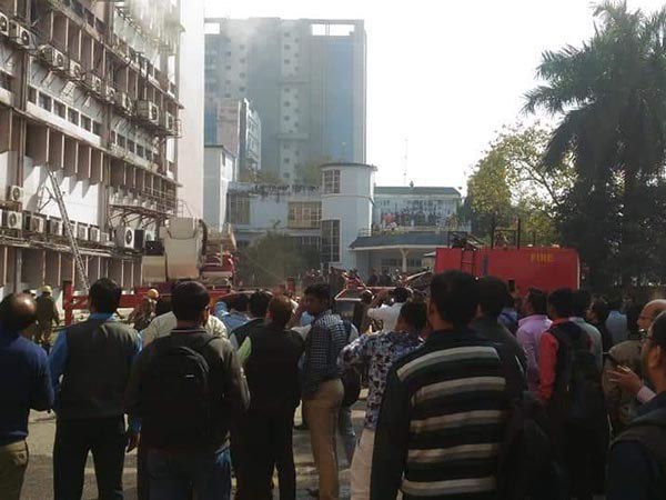 ফায়ার অ্যালার্ম বাজেনি