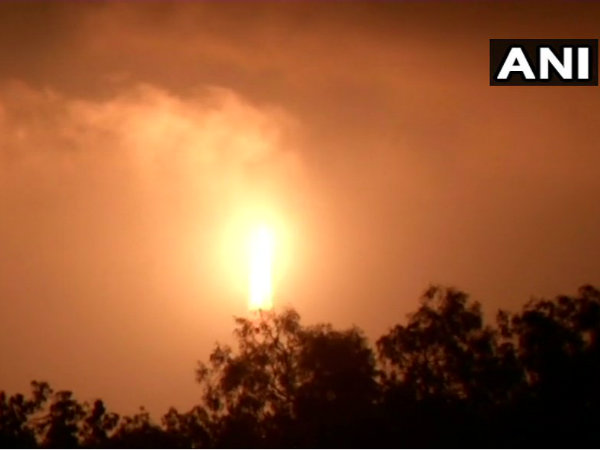 সবচেয়ে হালকা উপগ্রহ কালামস্যাট মহাকাশে পাঠাল ইসরো সবচেয়ে হালকা উপগ্রহ কালামস্যাট মহাকাশে পাঠাল ইসরো