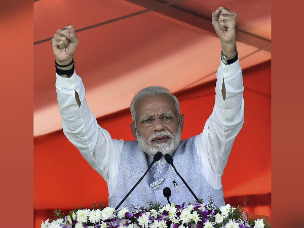 এগিয়েছে ভারত