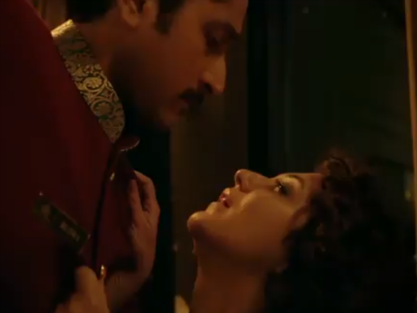 প্রাক্তন পরমব্রতর সঙ্গে অন্তরঙ্গ ঘনিষ্ঠতায় স্বস্তিকা! ভিডিও ঘিরে কোন বার্তা উঠে আসছে প্রাক্তন পরমব্রতর সঙ্গে অন্তরঙ্গ ঘনিষ্ঠতায় স্বস্তিকা! ভিডিও ঘিরে কোন বার্তা উঠে আসছে
