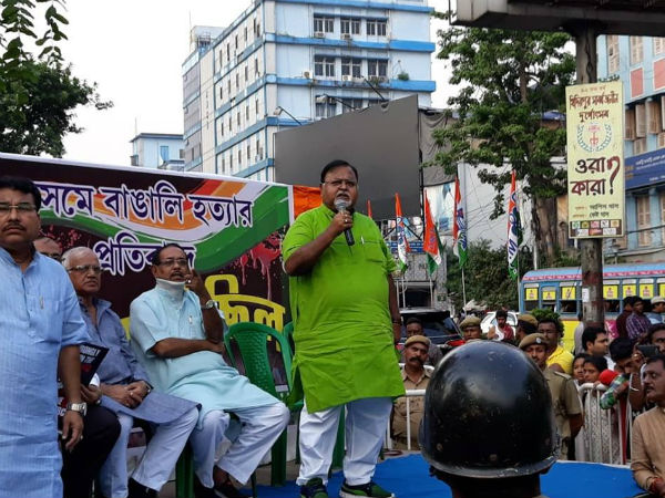 নাগরিকত্ব বিল নিয়ে খোঁচা পার্থর