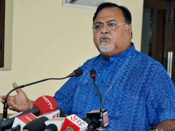 ‘কলকাঠি নেড়েছেন পার্থদাই’