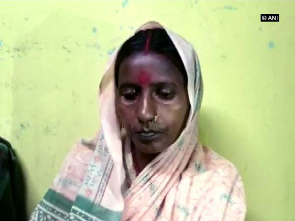 সারাদিনে স্রেফ এক কাপ চা খেয়েই জীবন কেটে গেল মহিলার সারাদিনে স্রেফ এক কাপ চা খেয়েই জীবন কেটে গেল মহিলার