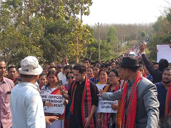 নাগরিকত্ব বিলের বিরুদ্ধে আন্দোলনের ঢেউ ত্রিপুরায়! নেতৃত্বে রাজপরিবারের সদস্য নাগরিকত্ব বিলের বিরুদ্ধে আন্দোলনের ঢেউ ত্রিপুরায়! নেতৃত্বে রাজপরিবারের সদস্য
