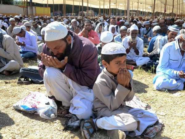বিশ্ব ইজতেমা একটাই হবে, সাদ কান্দালভী আসছেন না - বৈঠকে সিদ্ধান্ত বিশ্ব ইজতেমা একটাই হবে, সাদ কান্দালভী আসছেন না - বৈঠকে সিদ্ধান্ত