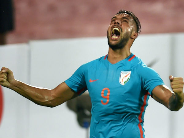 পুনের জার্সিতে রবিনের প্রথম গোল