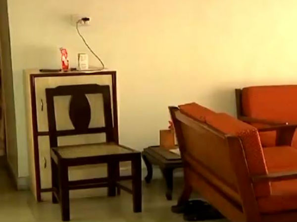 অভিজাত বহুতলে বৃদ্ধের রহস্য মৃত্যু! চাঞ্চল্য বালিগঞ্জ প্লেসে অভিজাত বহুতলে বৃদ্ধের রহস্য মৃত্যু! চাঞ্চল্য বালিগঞ্জ প্লেসে